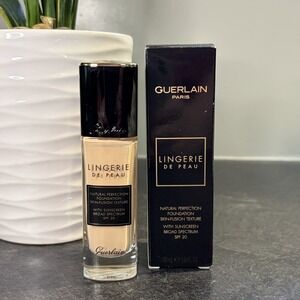 Guerlain Lingerie De Peau Natural Foundation 02C Clair Rose Light Cool